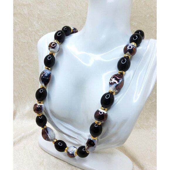 Vintage Japan Beaded Necklace With Gold Black & Brown Acrylic Beads - Picture 3 of 5